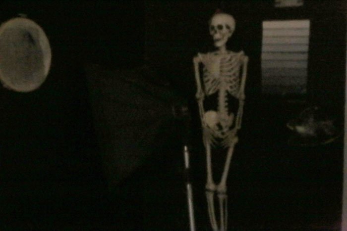 Pinhole day  2023  War Times 0847.jpg - 39,1 KB